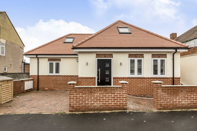 3-bed house on 2A, Shelson Avenue, Feltham, £475,000