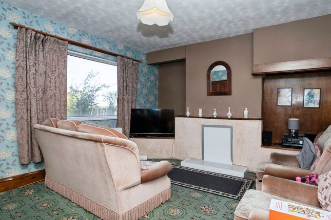 19, Bowflatts, Workington photo 2