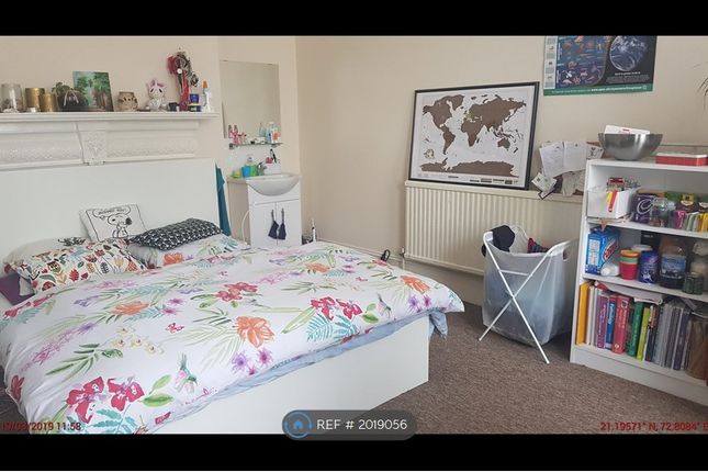 Detached house to rent in Queensland Road, Bournemouth