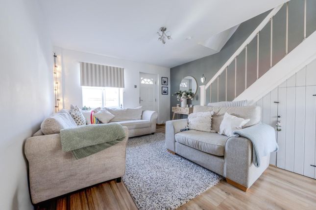 7, The Bentleys, Eastwood, Southend-on-Sea photo 4