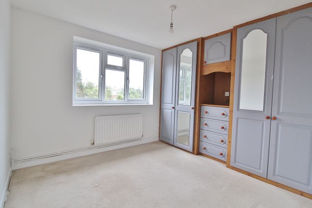 Flat for sale in Sandy Brow, Purbrook, Waterlooville