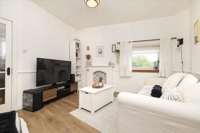 16A Croft Street, Penicuik photo 4