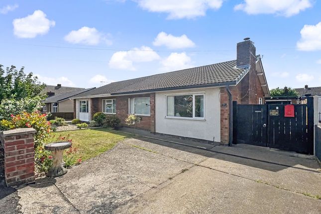 2-bed house on 7, Lynton Close, Scunthorpe, £165,000