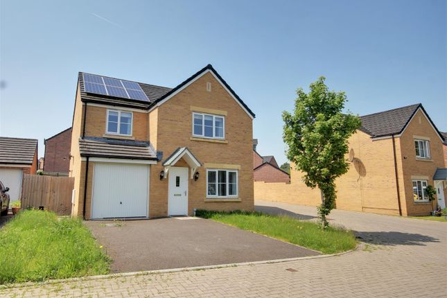 Thumbnail Detached house for sale in Manor Road, Newent