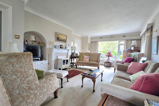 11, Lentune Way, Lymington photo 2