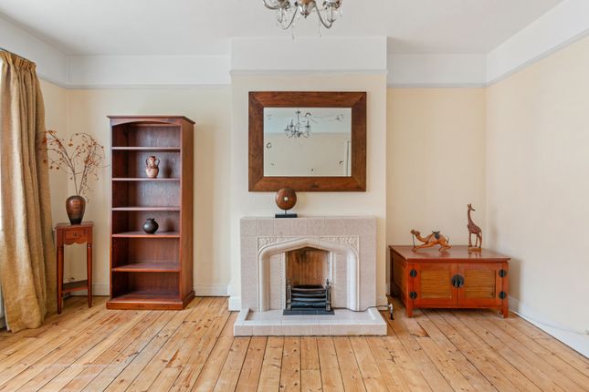 14 Parkfields Avenue, Parkfields Avenue, Raynes Park, SW20 0QS, Raynes Park photo 2