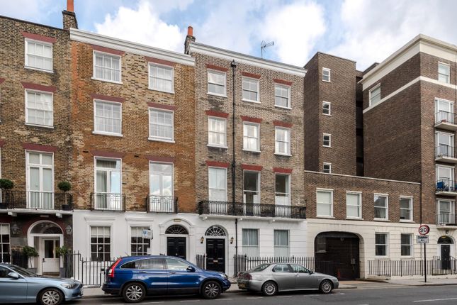 Flat to rent in Montagu Place, Marylebone
