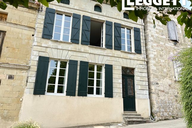 Thumbnail Villa for sale in Lauzun, Lot-Et-Garonne, Nouvelle-Aquitaine
