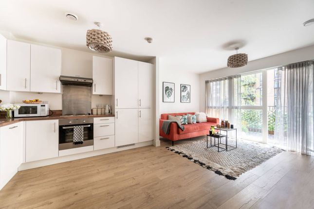 Thumbnail Flat for sale in Lyon Road, Harrow On The Hill, Harrow