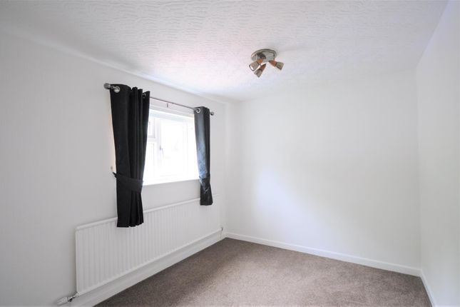 Cottage to rent in Tittensor Road, Tittensor, Stoke-On-Trent
