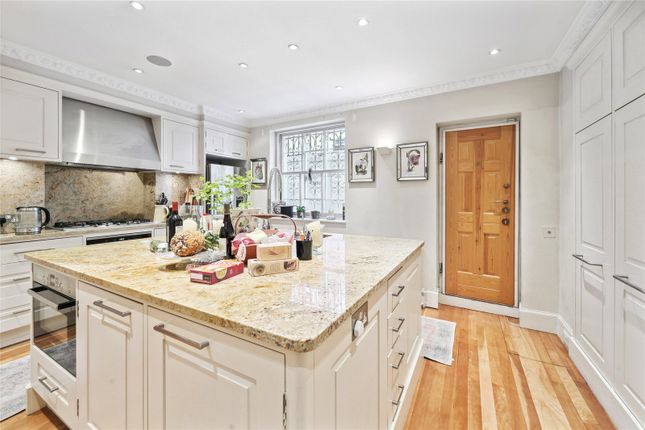 23, South Eaton Place, London photo 4