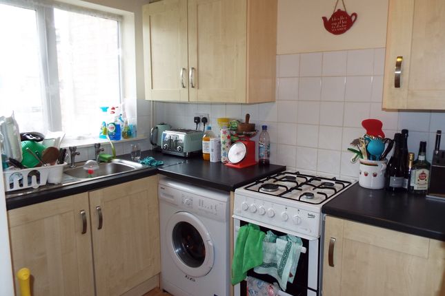 19, Leicester photo 2