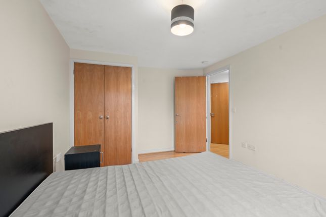 1111, St. Georges Way, London photo 2