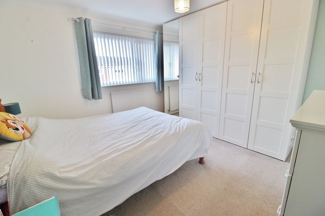 47, Seaway Crescent, Southsea photo 4