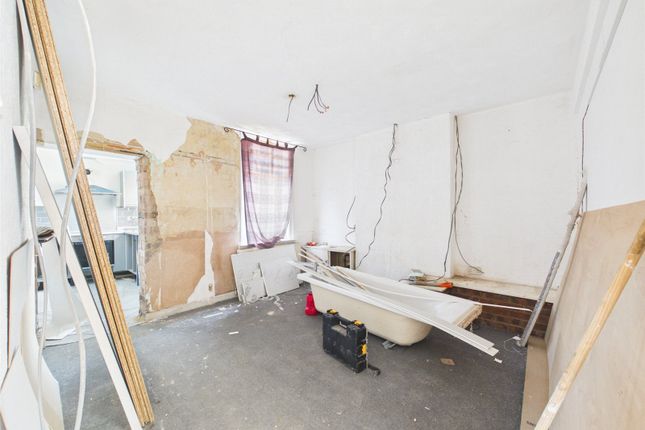 39, Kings Barton Street, Gloucestershire photo 4