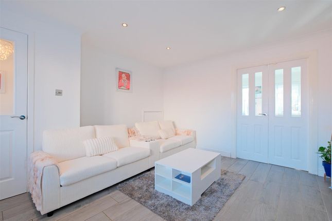 39, Broughton, East Kilbride photo 4