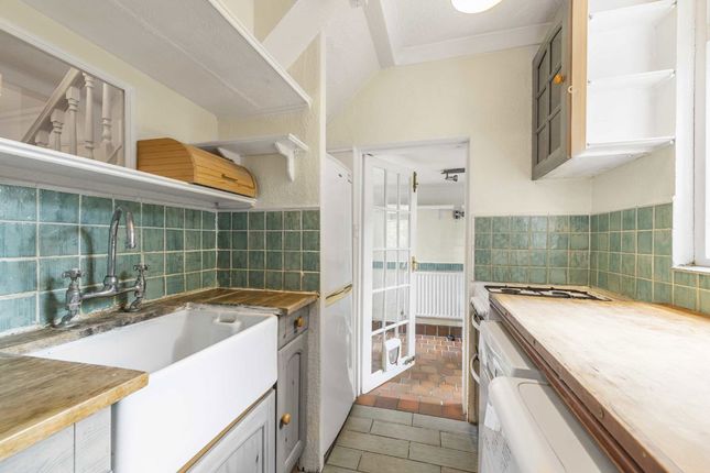220, South Ealing Road, London photo 4