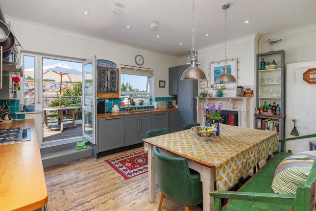 Fairview, 27, Beckford Road, Cowes photo 3