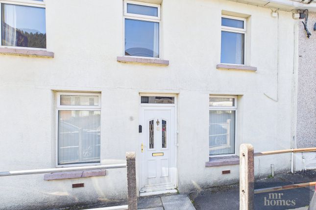 5-7, Twyncarn Road, Newport photo 2