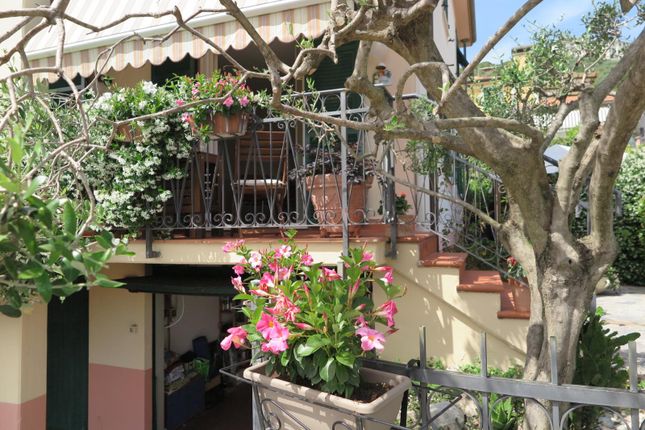 Semi-detached house for sale in La Spezia, La Spezia, Italy