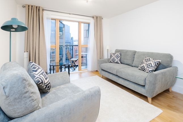 49, London House, 172, Aldersgate Street, London photo 3