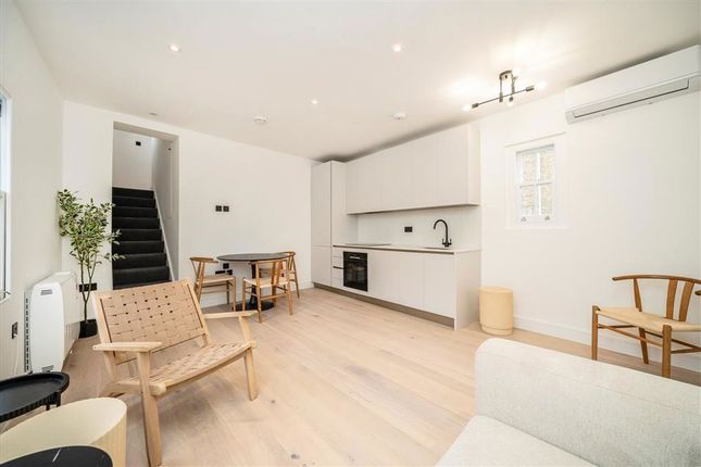 Apartment 2, Gramercy Park Apartments, 1C, Ellsworth Street, London photo 2