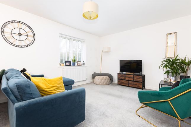 2, Cooper Croft, Arlesey photo 2