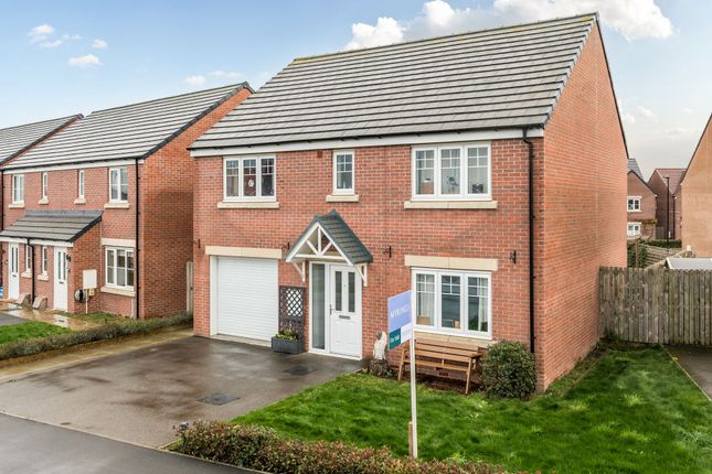 5-bed house on 24 Ingleborough Drive, Harrogate, £435,000