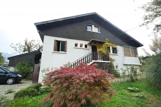 Thumbnail Villa for sale in Sevrier, Annecy / Aix Les Bains, French Alps / Lakes
