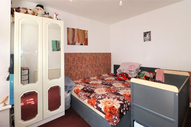 12A,, Courtenay Road, Surrey photo 4