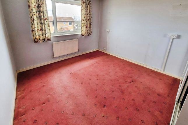 27, Dereham Court, Newcastle Upon Tyne photo 5