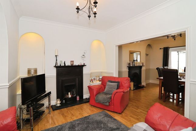 10, Ynysglyd Street, Hengoed photo 4