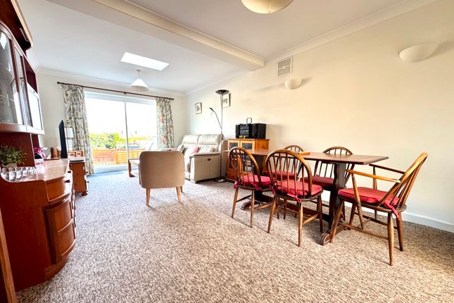 204e High Street, Swanage photo 3