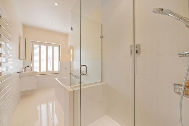 Maisonette for sale in Woodlands Ride, Ascot