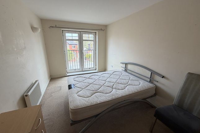 Apartment 11, Egremont Court, Warrington photo 3