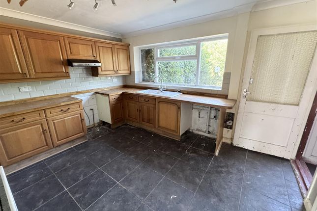 14, King Johns Road, Mansfield photo 4
