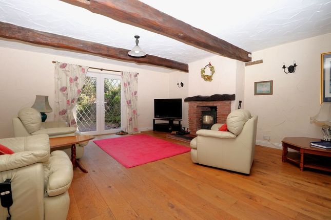 4, Beckfields Close, Biddulph Moor photo 2