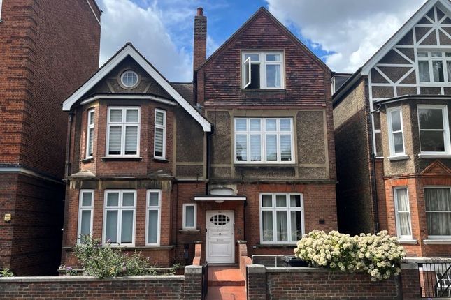 1-bed flat on 385, Finchley Road, London, £375,000