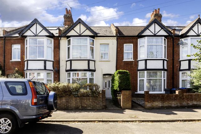 Thumbnail Flat for sale in Oxford Avenue, London