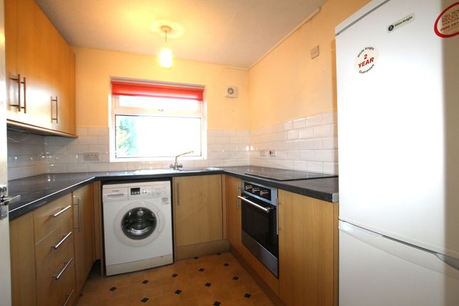 195 Chapel Road, Sheffield photo 2