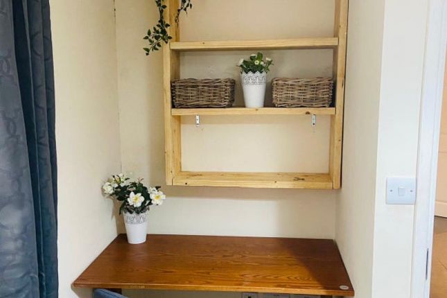 Tilling Road, Tilling Road, Bristol photo 3