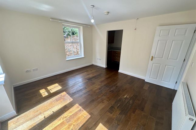 10, Stokes Mews, Newent photo 4