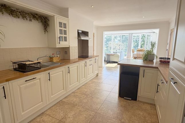 73, Hillview Lane, Twyning, Tewkesbury photo 3