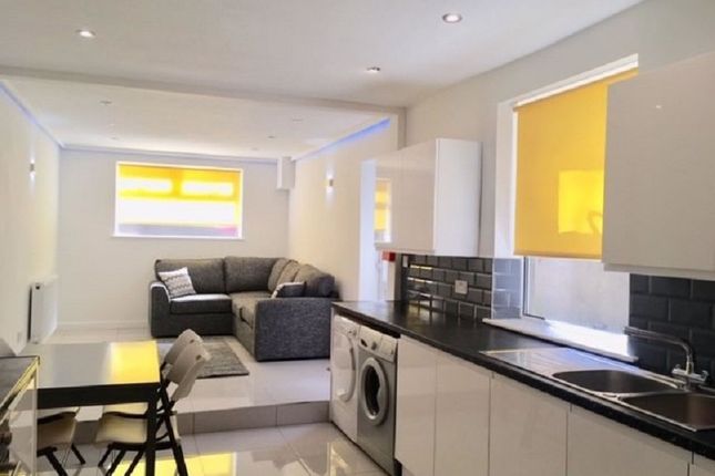 43, Marlborough Road, Swansea photo 2