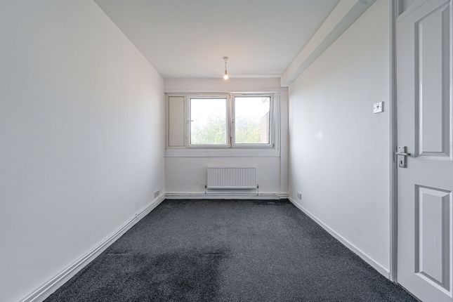 Rainsborough Avenue, Rotherhithe photo 4