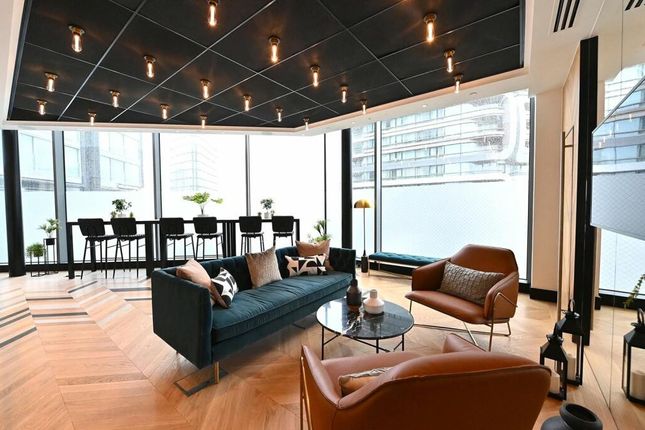 Apartment 212, Valencia Tower, London photo 4