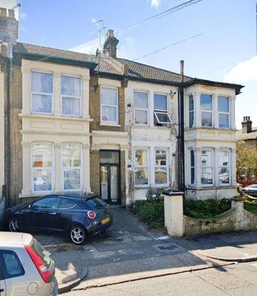 Thumbnail Studio to rent in 126 York Road, Southend-On-Sea, Essex