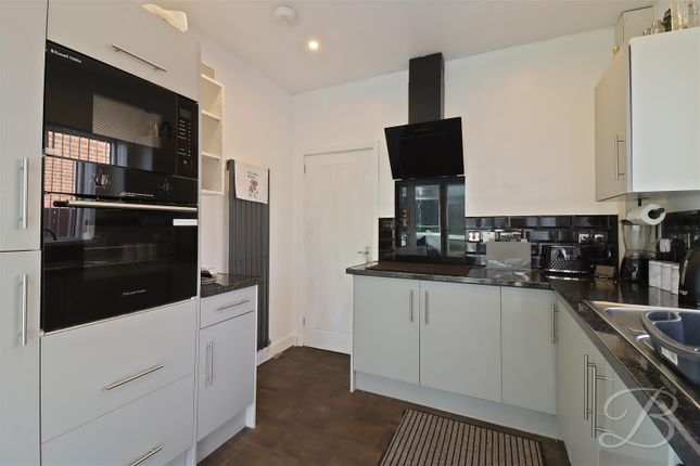 West Bank Lea, Mansfield photo 4