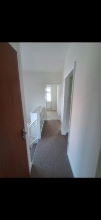 18, Middlehurst Road, Warrington photo 5