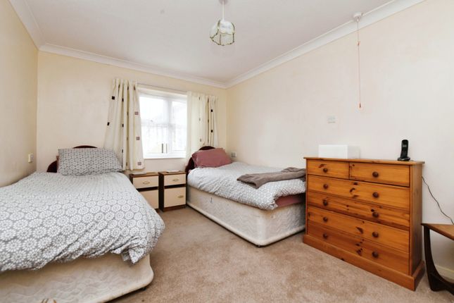 118, Old Rectory Court, Southend-On-Sea photo 4